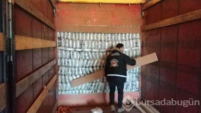 Operasyonda 2 ton 70 kilo esrar bulundu!