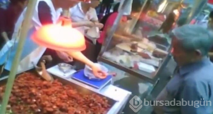 Virüsü yaydı!