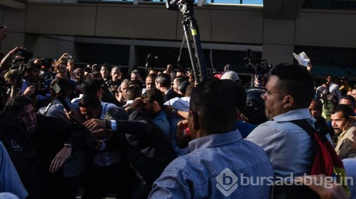 Guaido'ya havalimanında şok saldırı!