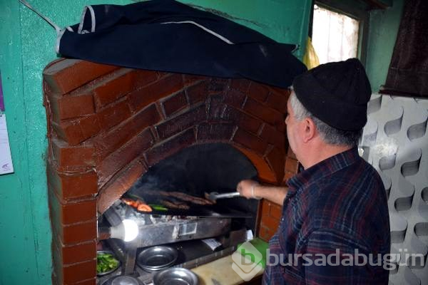 20 metrekarelik dükkanda 100 yıllık lezzet