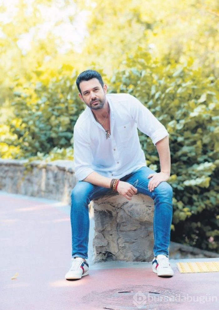 Keremcem sahneleri özlediğini itiraf etti!