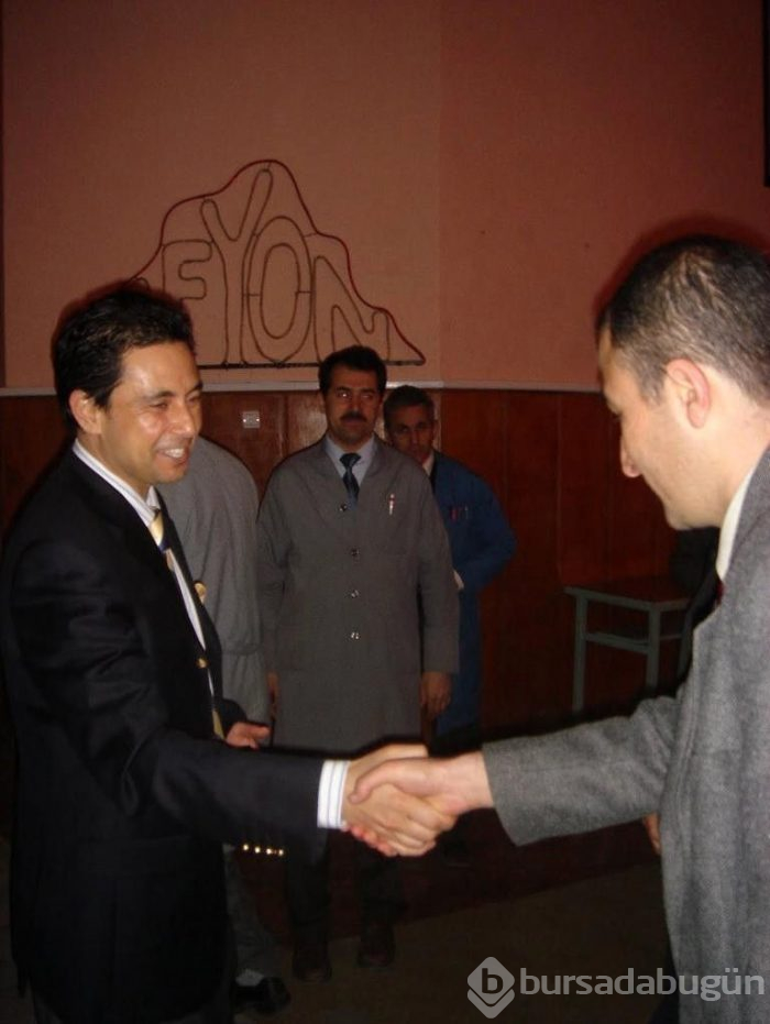 Suç örgütü üyesi elbise dolabında saklanırken yakalandı