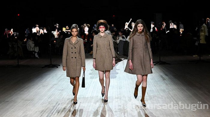 Marc Jacobs ve Kırmızı Başlıklı Kız! Moda haftası...