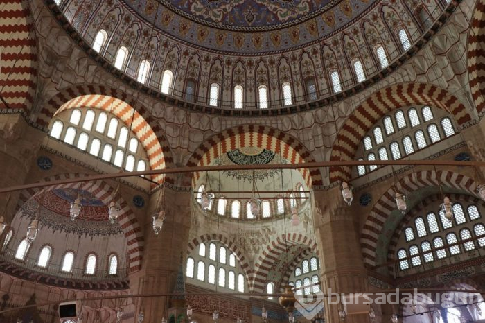 Selimiye'nin kapısındaki yazılara soruşturma açıldı!