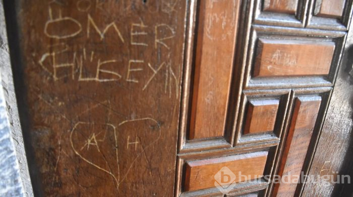 Selimiye'nin kapısındaki yazılara soruşturma açıldı!