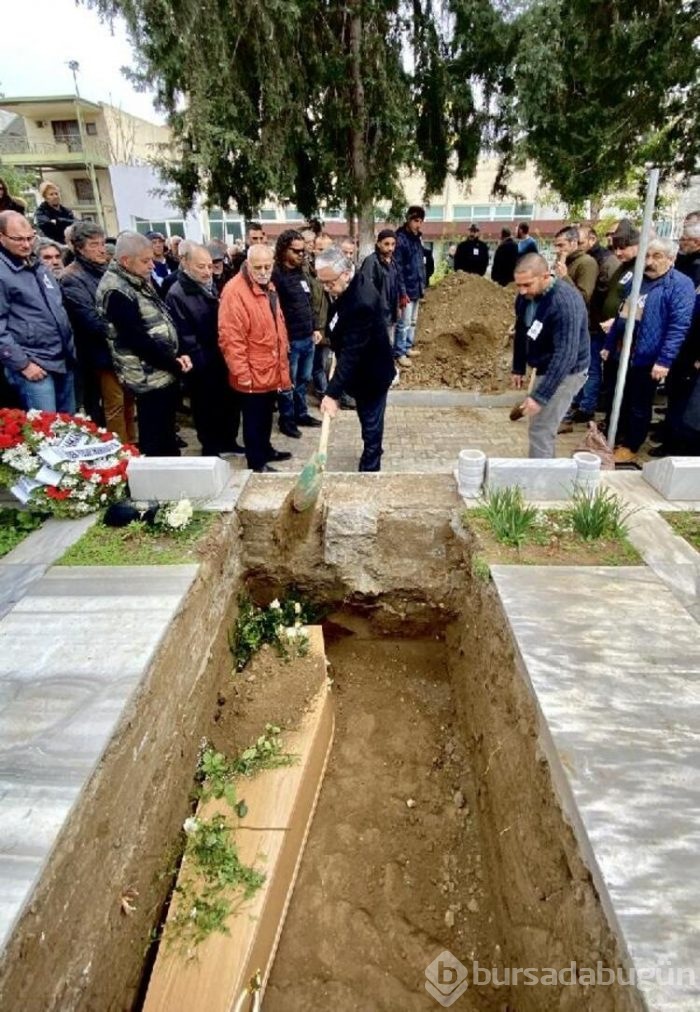 Kıbrıs şehidi 45 yılın sonunda defnedildi!