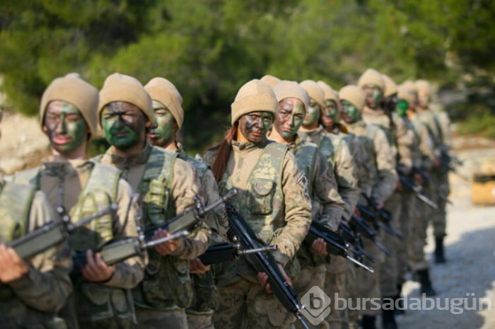 Türkiye'nin ilk kadın komando astsubayları!