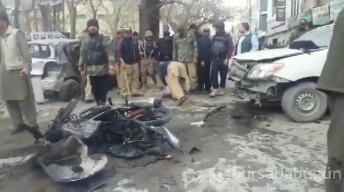 Pakistan da kanlı saldırı