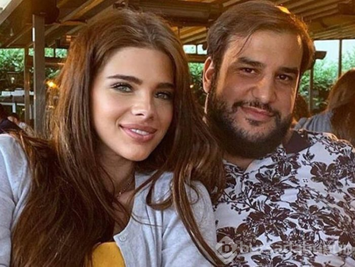 Damla Ersubaşı'na 'sen bu adamın cüzdanın seviyorsun' mesajı!