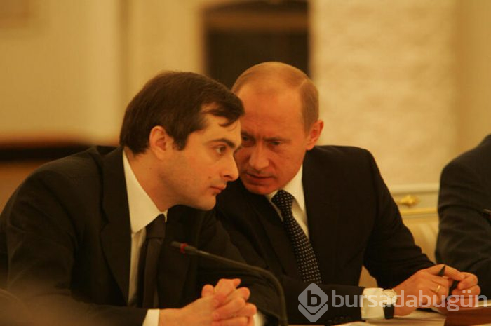 Putin 'gizemli' adamını kovdu! 'Gri Kardinal' 