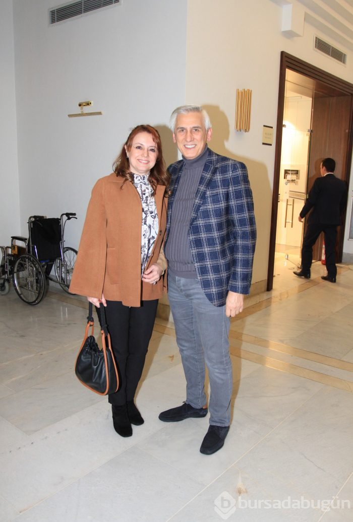 Bursalılar Fatih Erkoç konserine akın etti