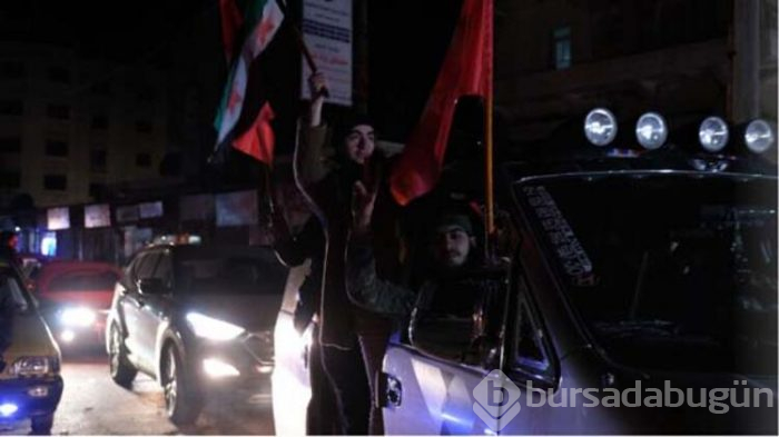 Türk bayraklarıyla sokaklara döküldüler!