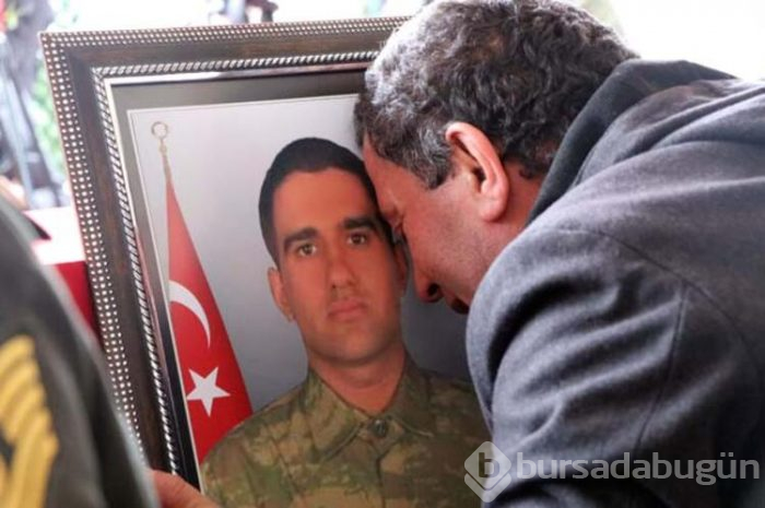 İdlib şehidi sözleşmeli er memleketi toprağa verildi