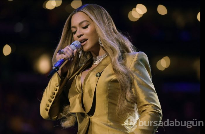 Beyonce'den özel performans