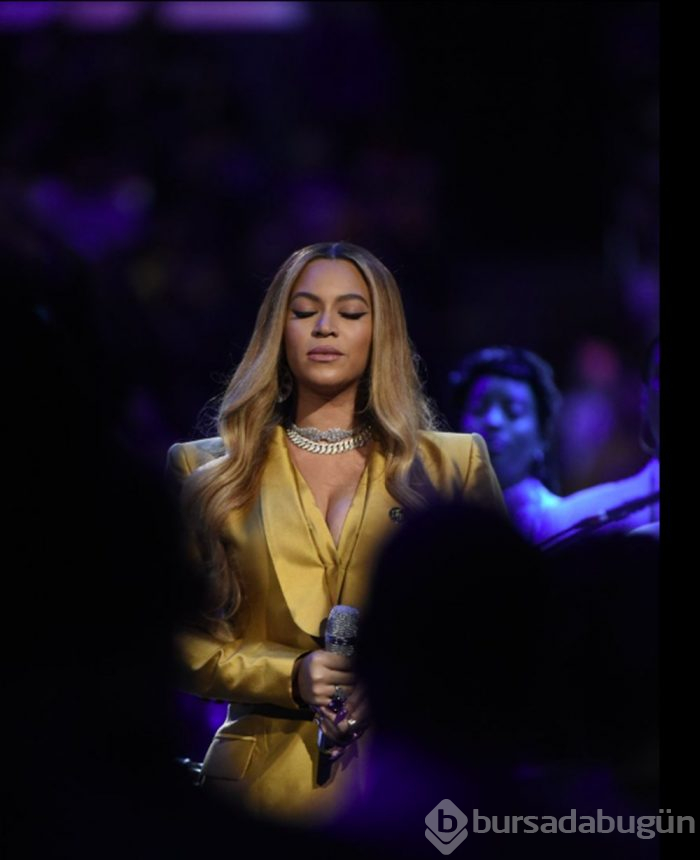 Beyonce'den özel performans