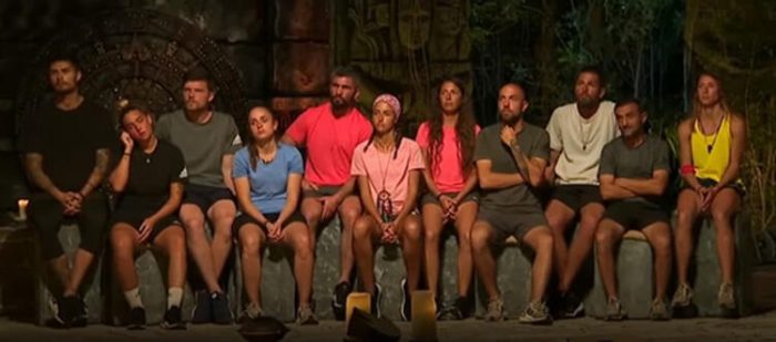 Survivor'da elenen kim? Gözyaşlarına boğan ödül...