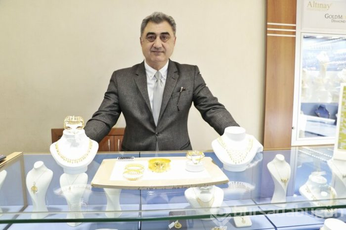 Altın fiyatları, düğün yapacakları düşündürüyor