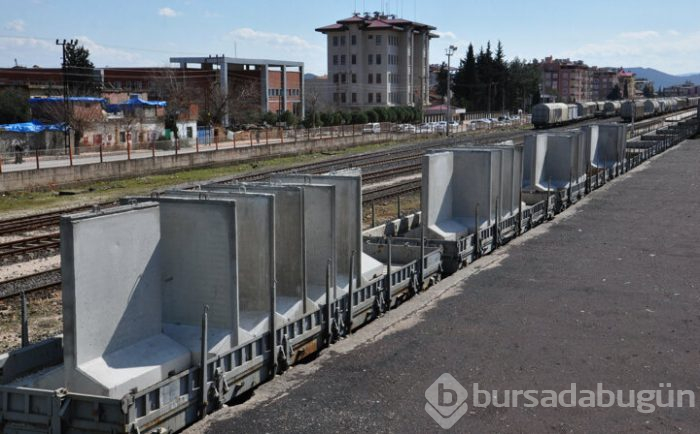İdlib'e beton blok sevkiyatı yapıldı!