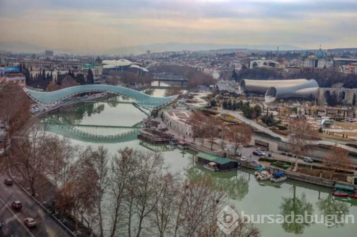 Tiflis tarihiyle turistleri büyülüyor
