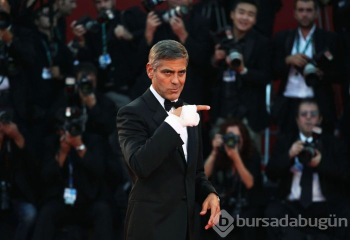 George Clooney çocuk işçilere şaşırmış!