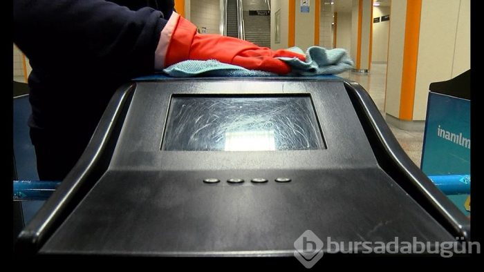 İstanbul metrolarında korona virüs temizliği