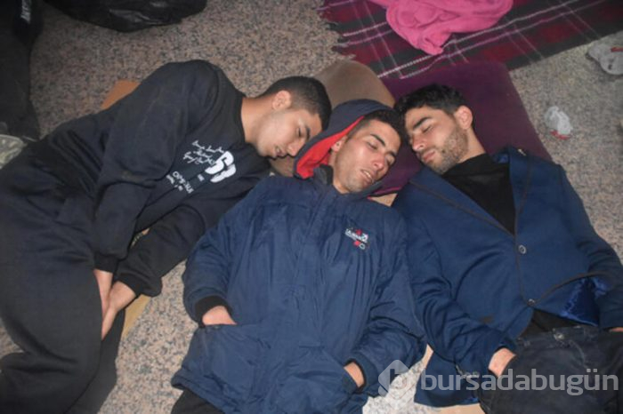 Yunan polisinden insanlık dışı davranış!