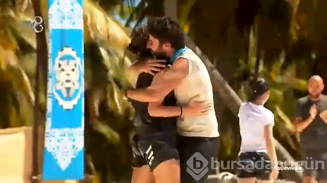Survivor'da dikkat çeken yakınlaşma