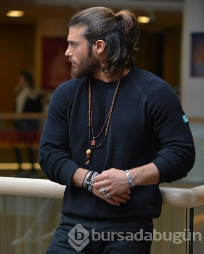 Ünlü oyuncu hakkında şaşırtan iddia: "Beni dövdü"