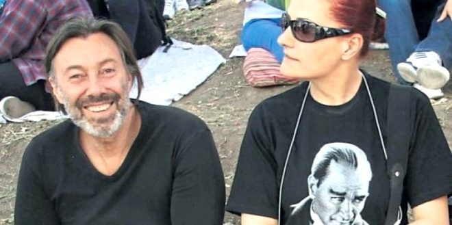  Hayat arkadaşı bakın hangi ünlü isim çıktı!
