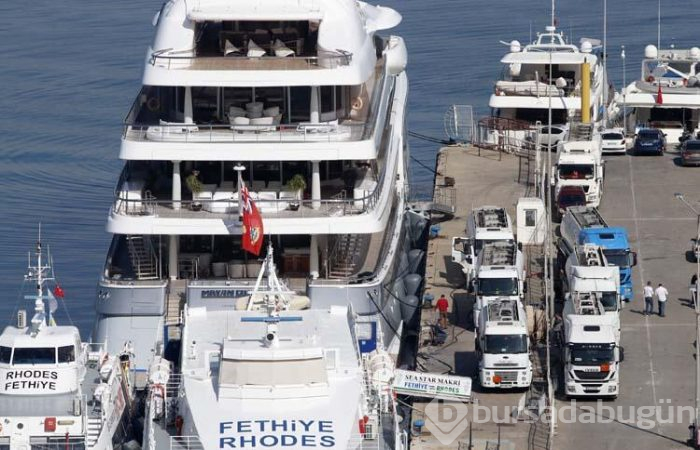 Dünyanın en büyük yatına Fethiye'de yakıt ikmali!