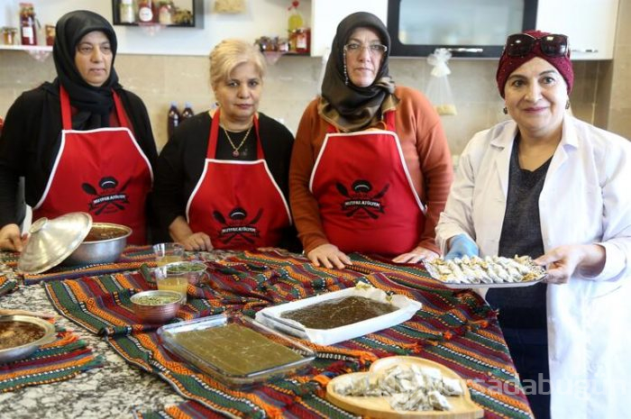 Lokum ve baklavasını da yaptılar