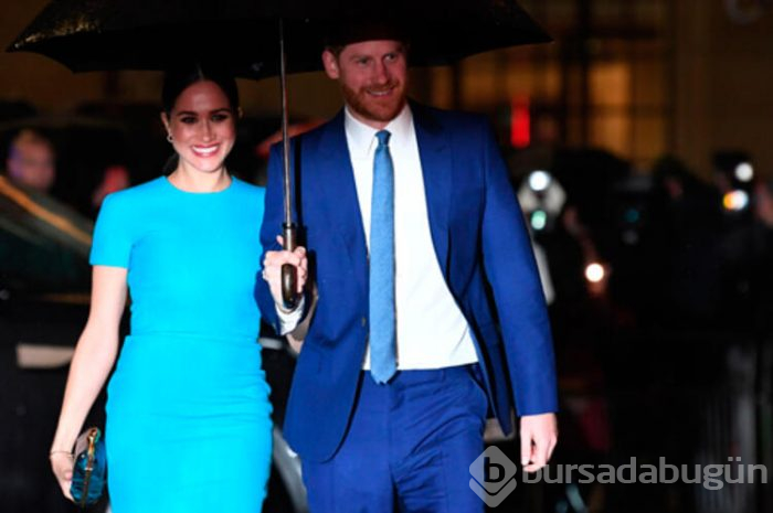 Prens Harry ve Meghan Markle uzun bir aradan sonra ele ele