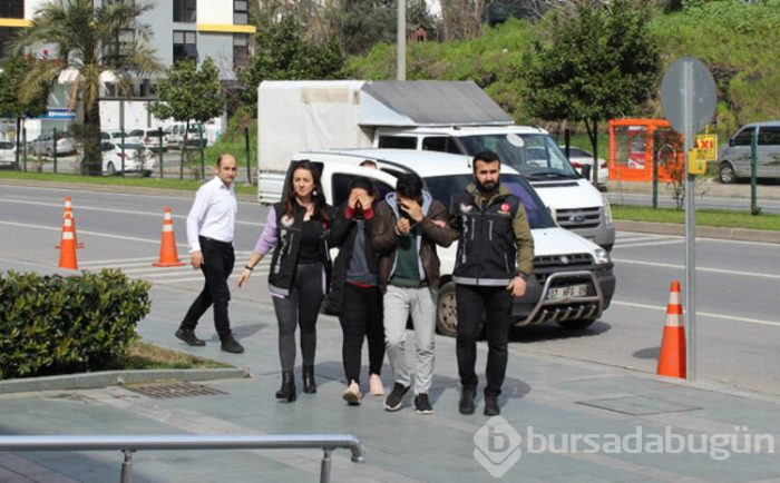 Lüks villa uyuşturucu serasına dönmüş!