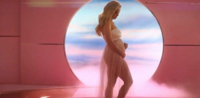 Katy Perry ve Orlando Bloom düğünü erteleme kararı aldılar!