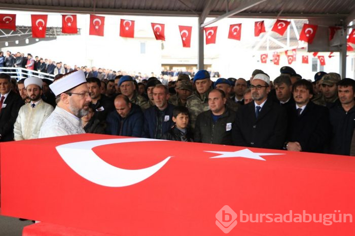 İdlib şehidi göz yaşlarıyla son yolculuğuna uğurlandı!