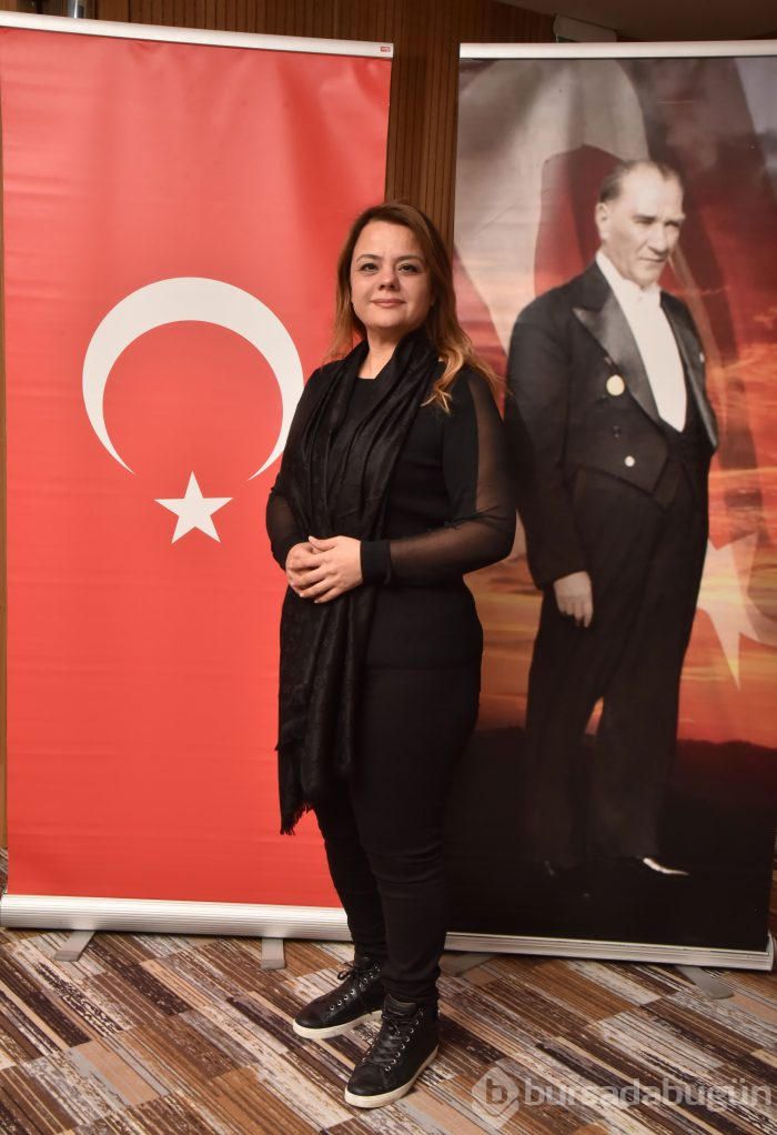 Bursa'da anneler İdlib şehitlerini saygı ve derin bir üzüntü ile andı