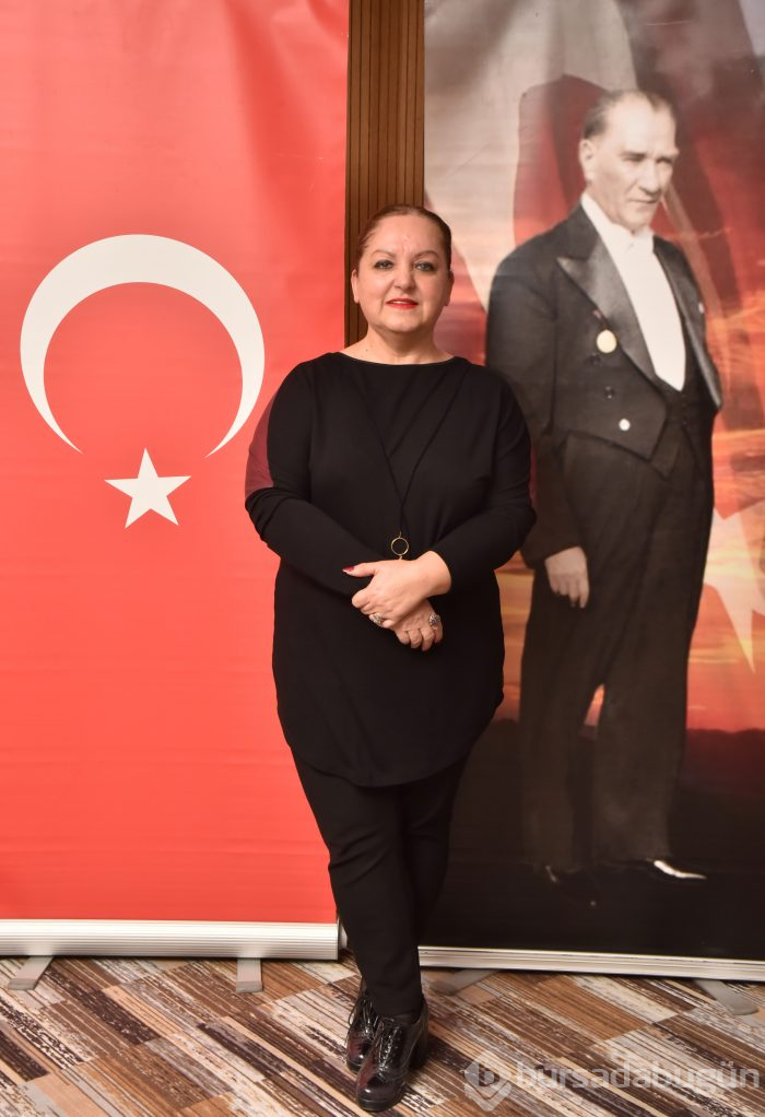 Bursa'da anneler İdlib şehitlerini saygı ve derin bir üzüntü ile andı