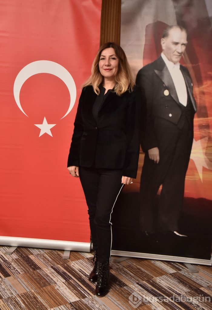 Bursa'da anneler İdlib şehitlerini saygı ve derin bir üzüntü ile andı