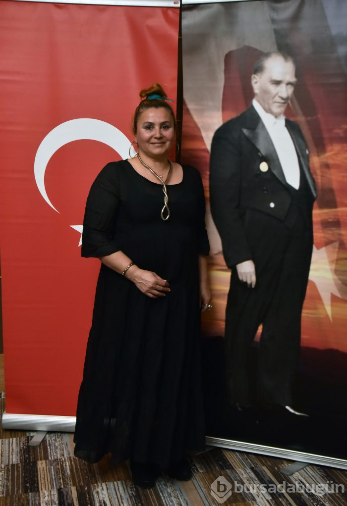 Bursa'da anneler İdlib şehitlerini saygı ve derin bir üzüntü ile andı