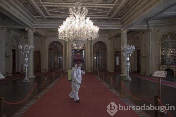 Dolmabahçe Sarayı'nda korona virüs temizliği