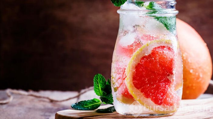 Kilolara veda ettirecek 5 detoks suyu tarifi