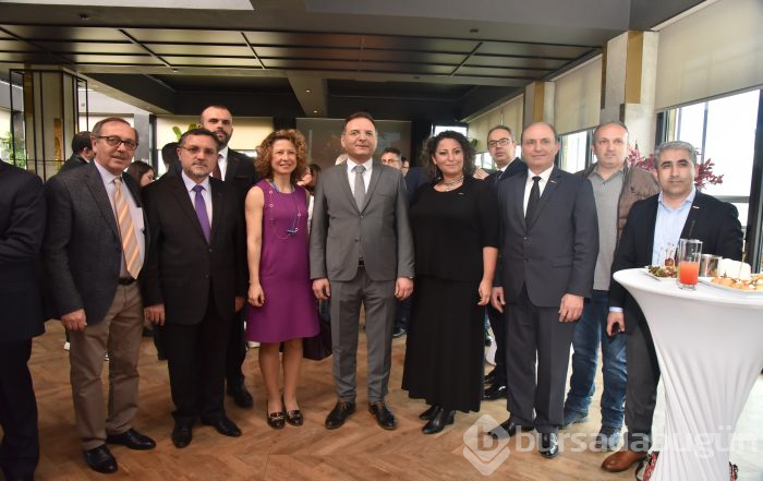 Bursa'dan Komşu'ya yeni vize merkezi
