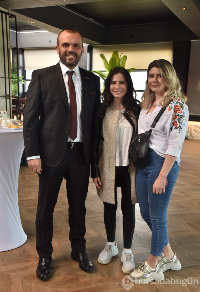 Bursa'dan Komşu'ya yeni vize merkezi