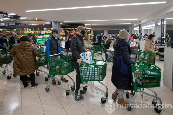 Corona virüs en çok hangi yaş grubunu tehdit ediyor?