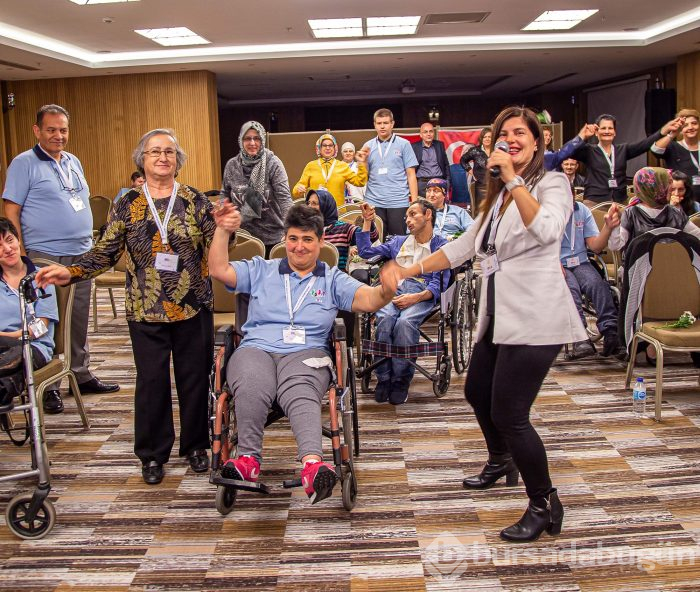 Yıldırım Bayezid Rotary, engelli gençlere el uzattı 