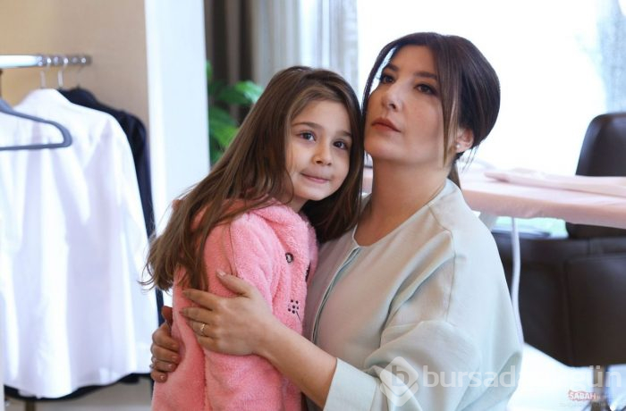 Yeni dizisi Gel Dese Aşk'ta küfürlü sahnelere tepki yağdı!