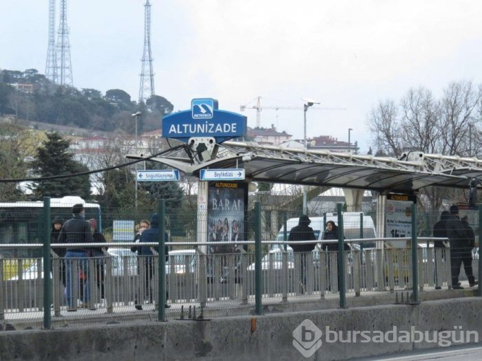 İstanbul'da yollar ve toplu taşımalar boşaldı!