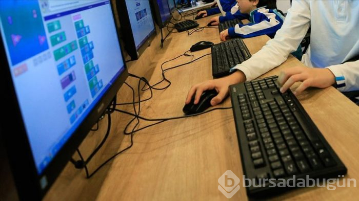 Uzaktan eğitim ders programı yayınladı
