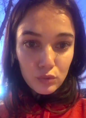 Ünlü oyuncu Pınar Deniz: "Test sonucunu bekliyoruz, pozitif çıkarsa..."