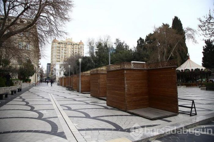 Azerbaycan'da sokaklar boşaldı! 